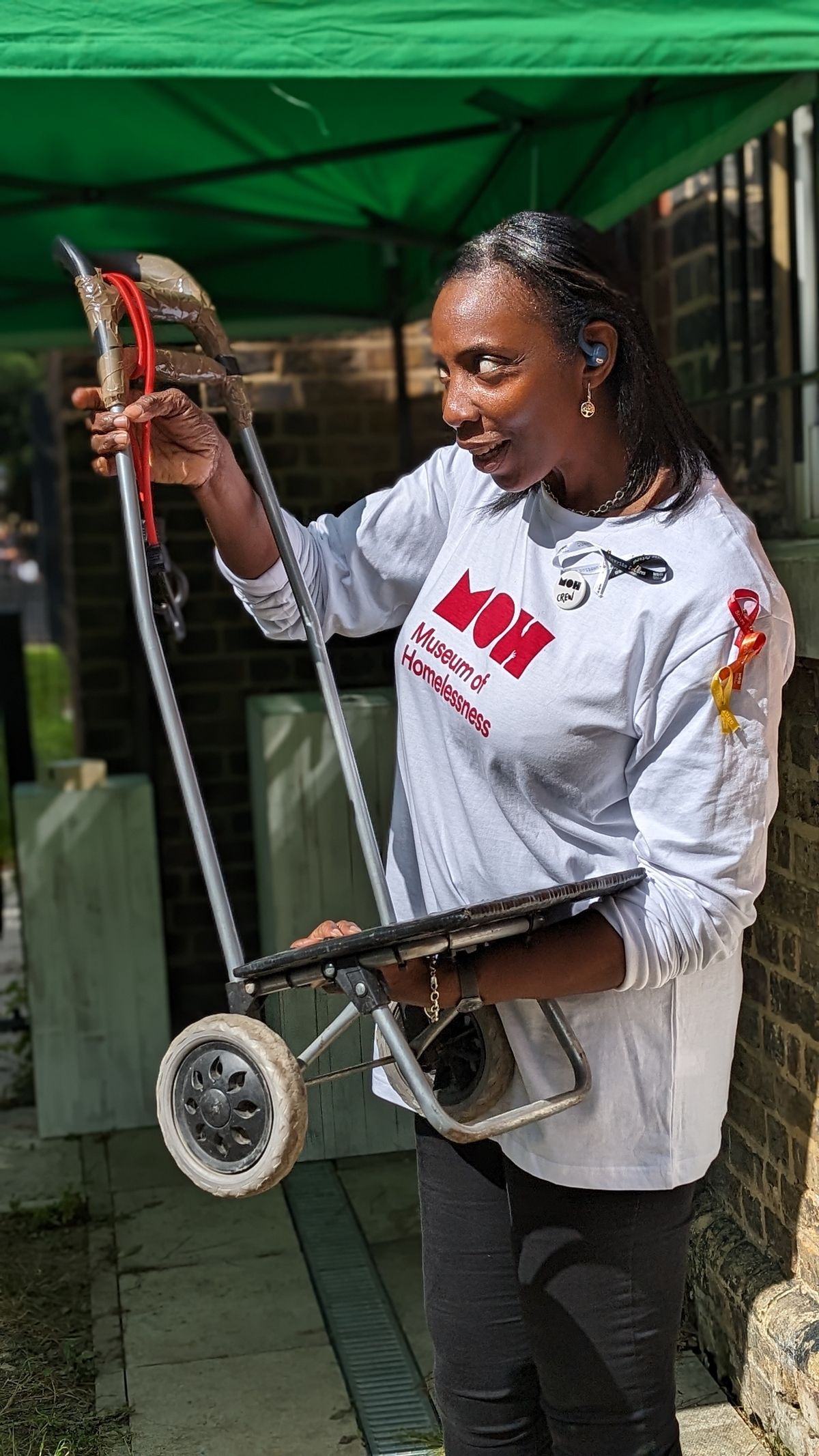 ロンドンにオープンした世界初のホームレス美術館