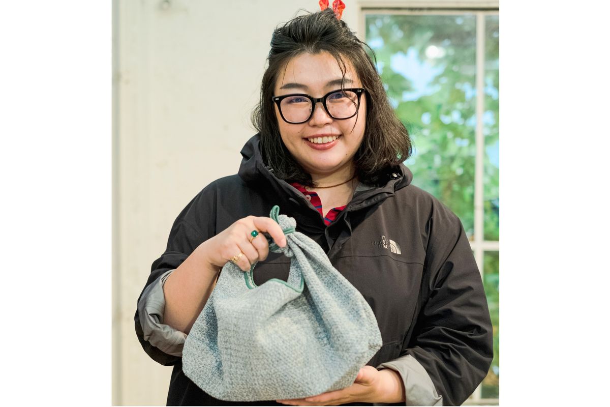 帝人フロンティア×ELEMINISTのコラボバッグ、ニオイ対策ができて可愛く衣類を包める「ECOPET® ニットバッグ」