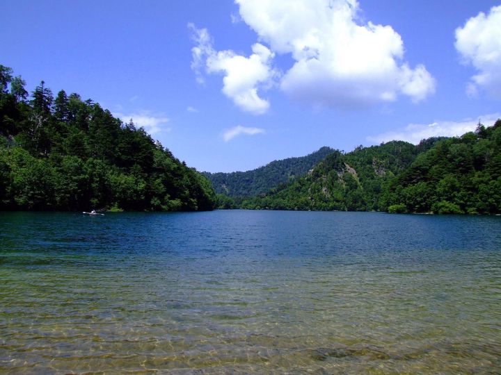 日本の湖ランキング 大きさ・深さ・透明度別に紹介、特徴や環境問題も