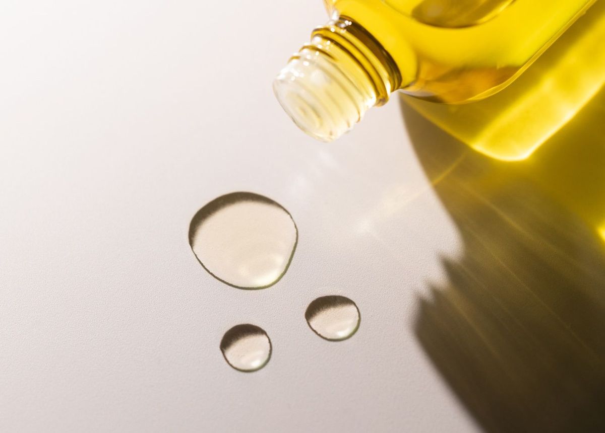 アロママッサージにも使える「UNUA(ウヌア)」のオイル