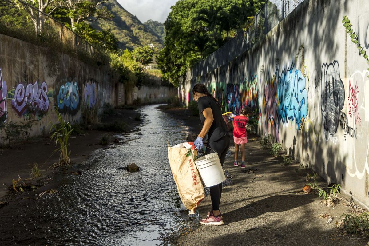 ハワイ「Sustainable Coastlines Hawaii（サステナブル・コーストラインズ・ハワイ）」の清掃活動