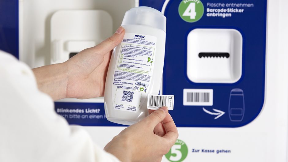 ドイツに設置された「NIVEA」のリフィルステーション