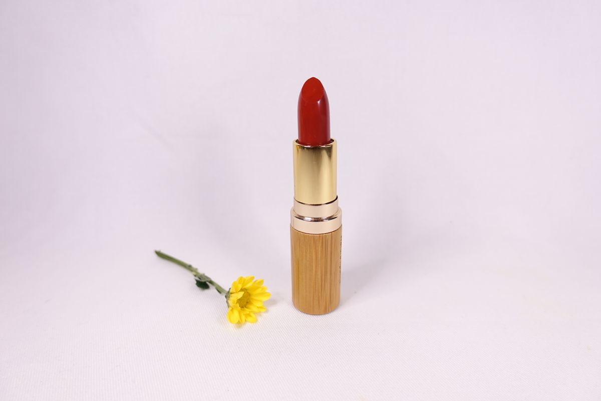 ワークショップでつくる口紅