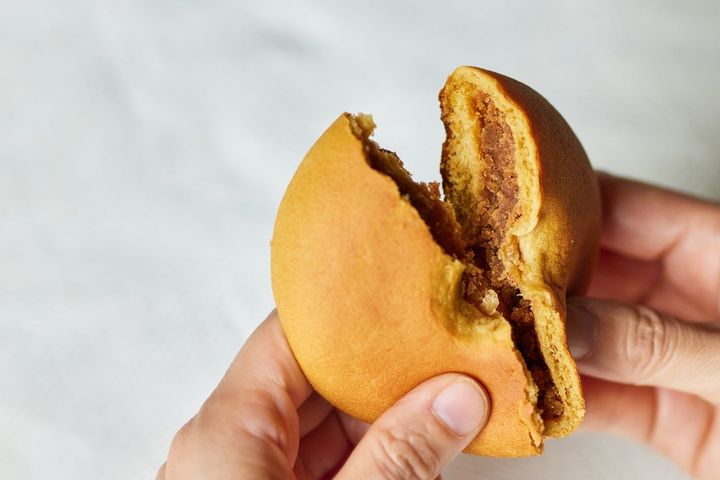 グルテンフリー豆粉パンシリーズから新感覚あんぱん「ZENBブレッド