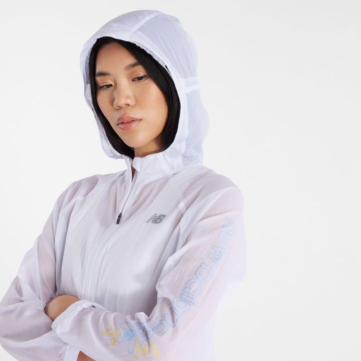 ニューバランスが「名古屋ウィメンズマラソン2025」の大会ロゴデザイン