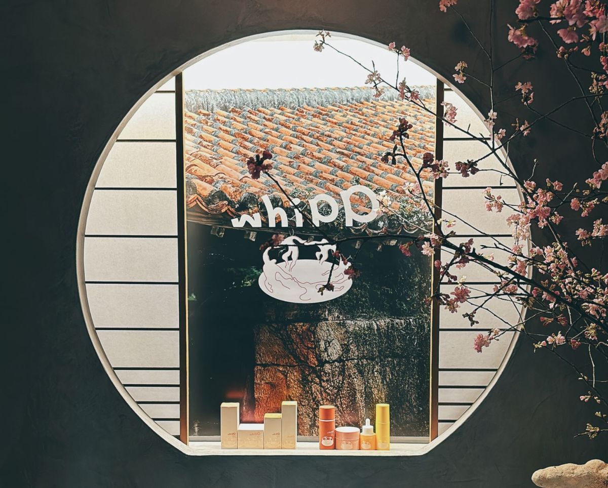 TRUNK HOUSE内の窓辺の写真