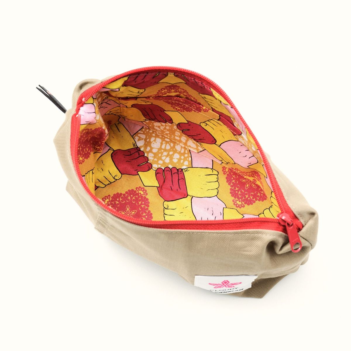 ポーチ内側の写真