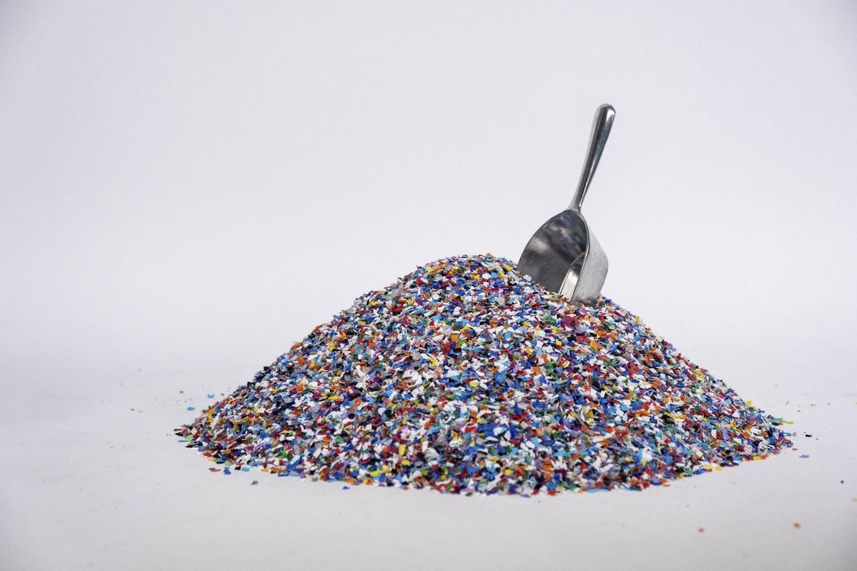 廃棄されるプラスチック DIY再生 取り組み
