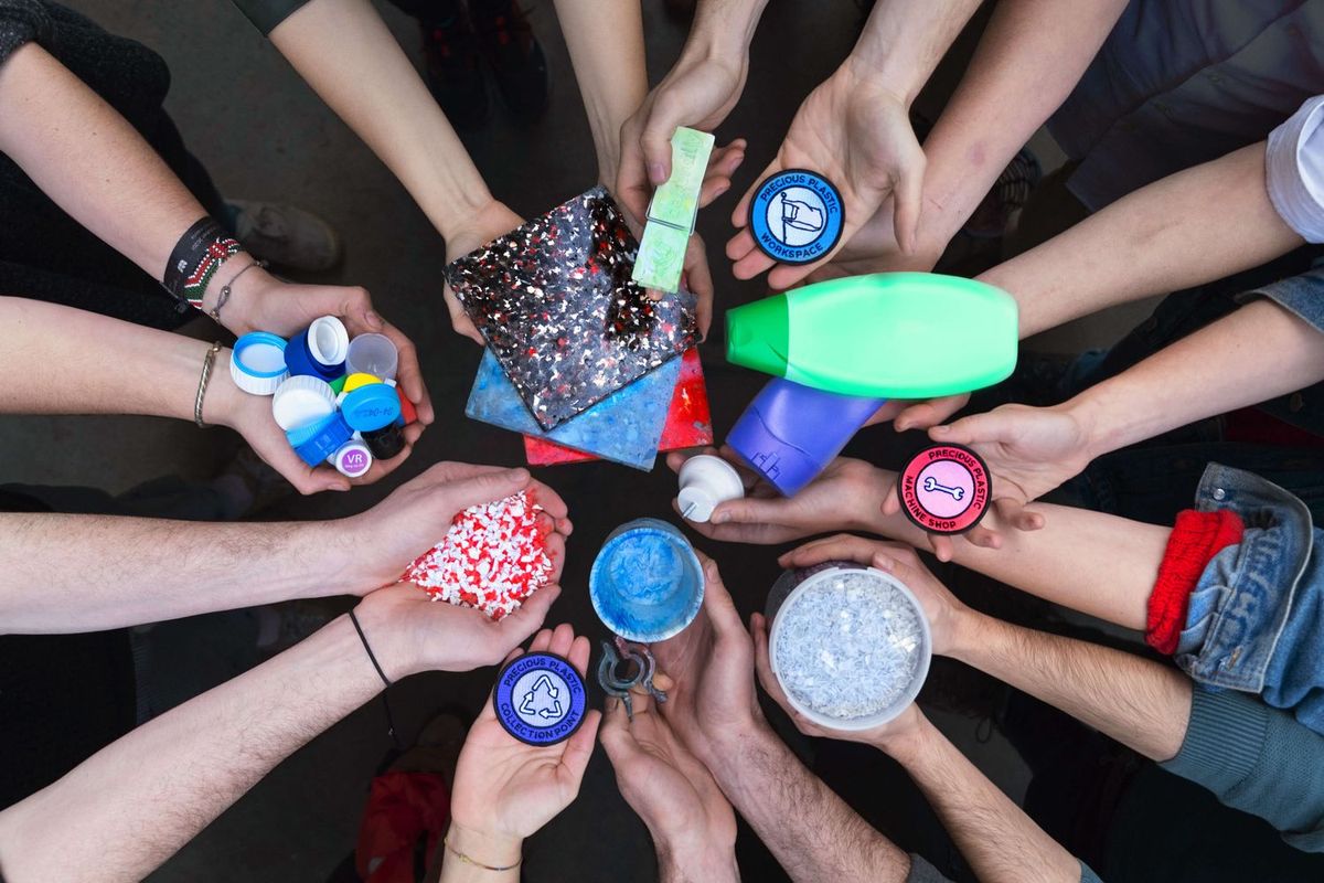 DIYで挑むプラスチック再生革命 Precious Plastic