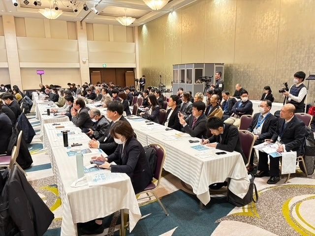 シンポジウム イメージ写真