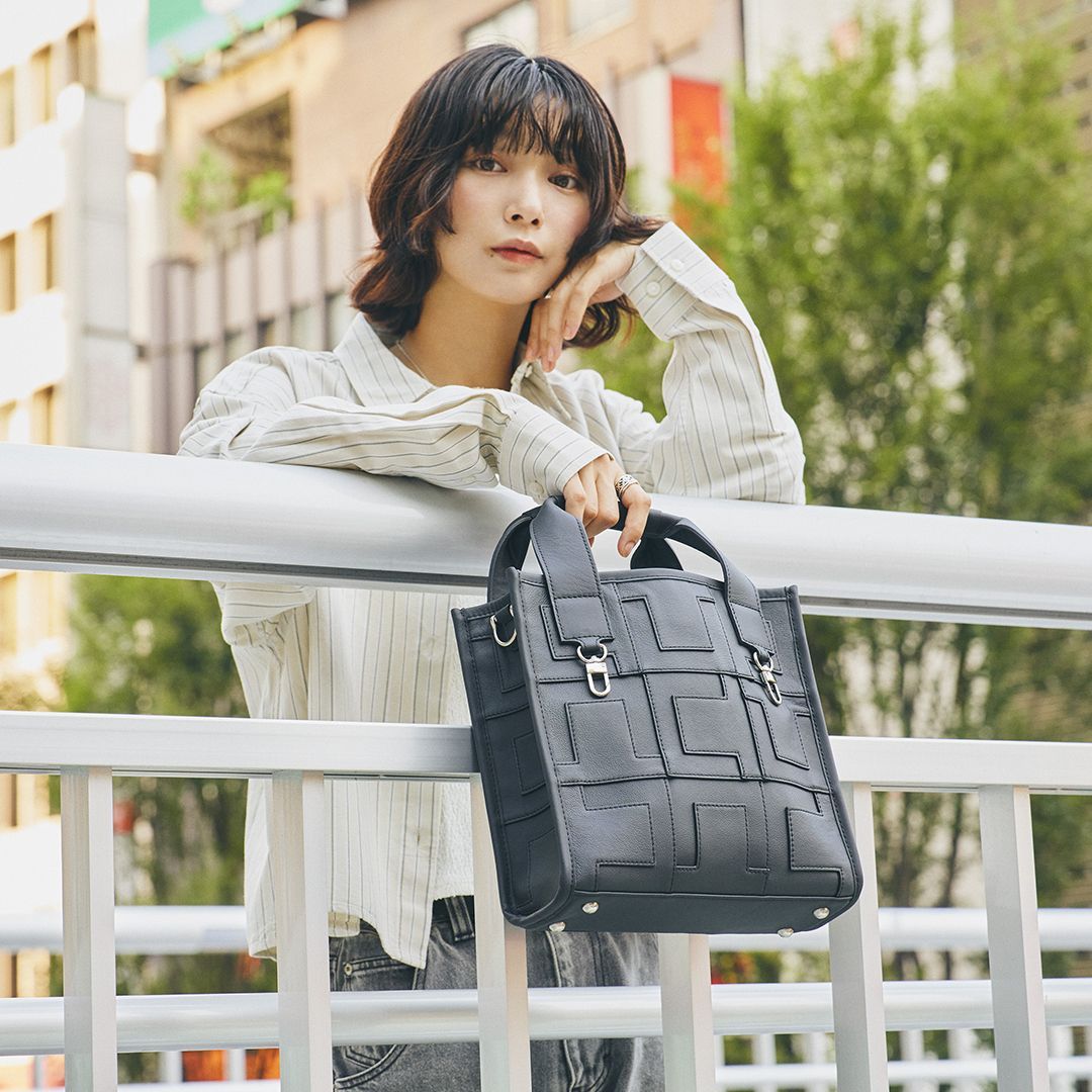 9-Handbag Large 商品イメージ