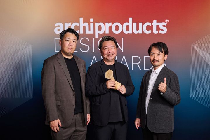 伝統素材“い草”を使用したラウンジシェア「BOKU Lounge Chair」が