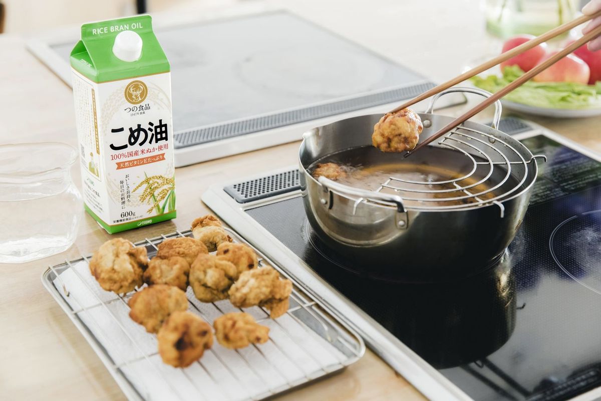 国産こめ油紙パック イメージ写真