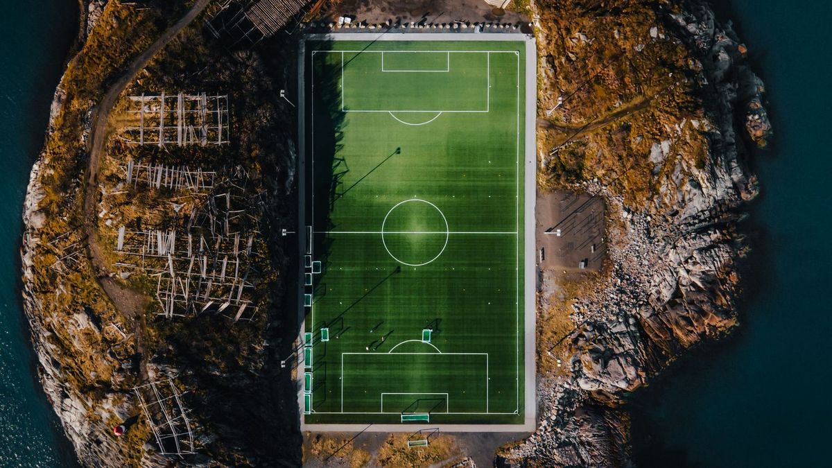 サッカーコートの上空写真