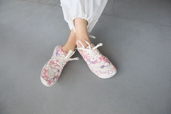 ドイツ発「Wildling Shoes」が和紙生地を使ったベアフットシューズで
