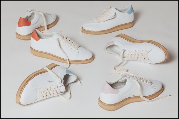 「Sampla」のスニーカー④