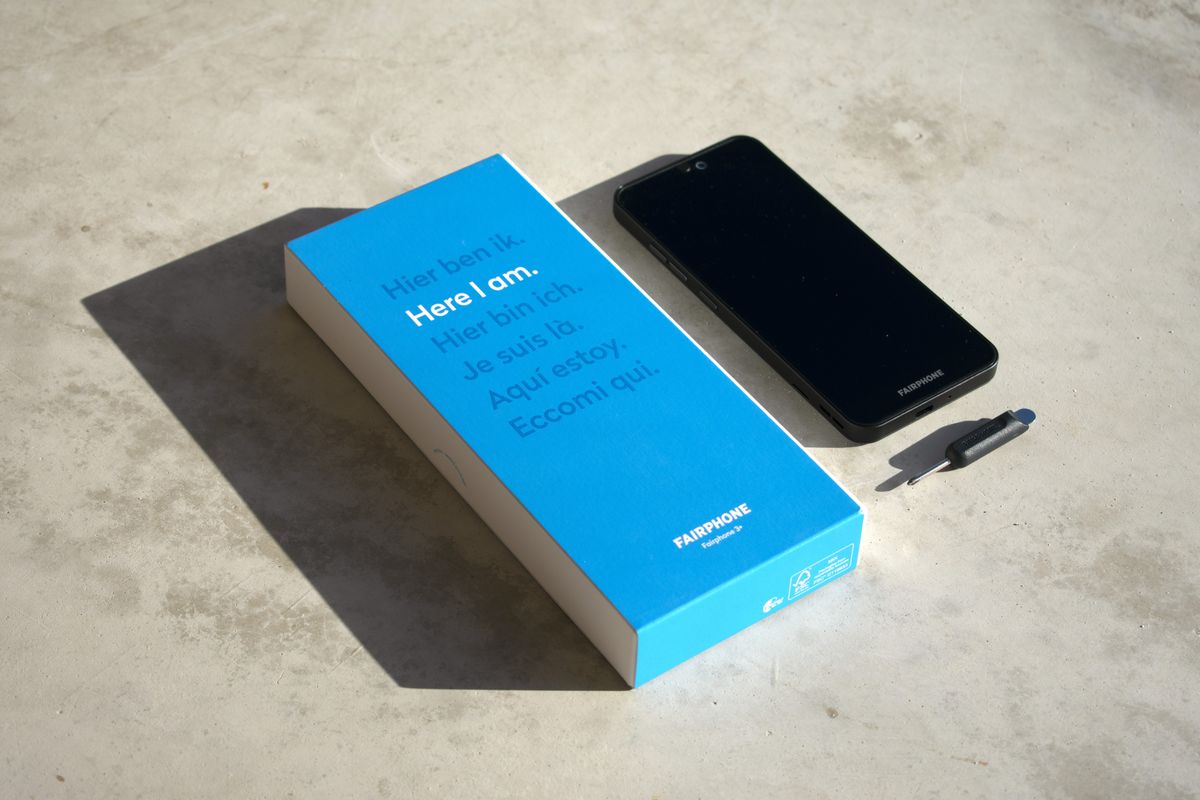 「Fairphone ３+」の製品画像①