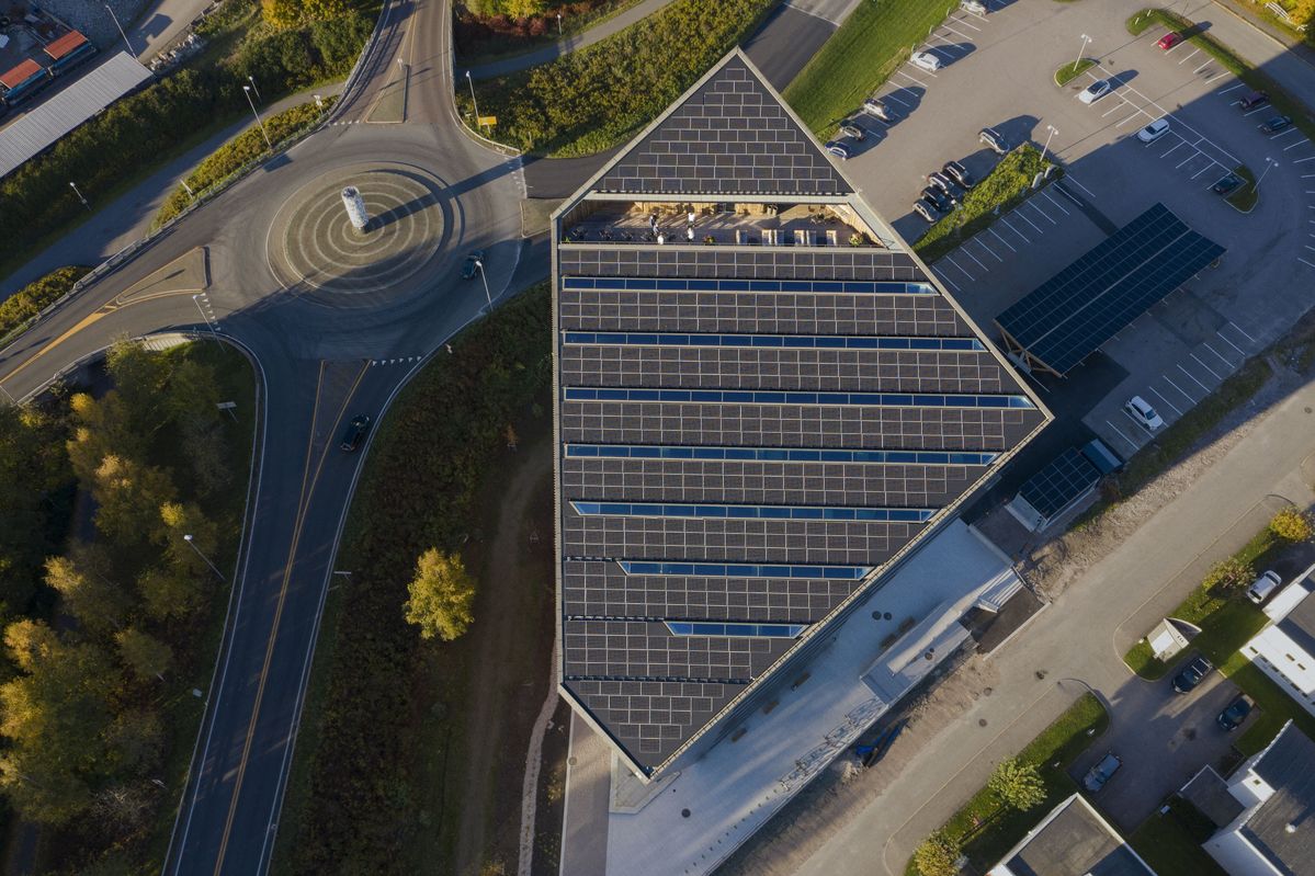 「Powerhouse Telemark」の外観③