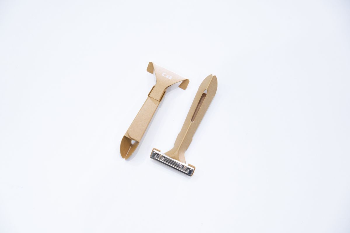 紙カミソリ™️