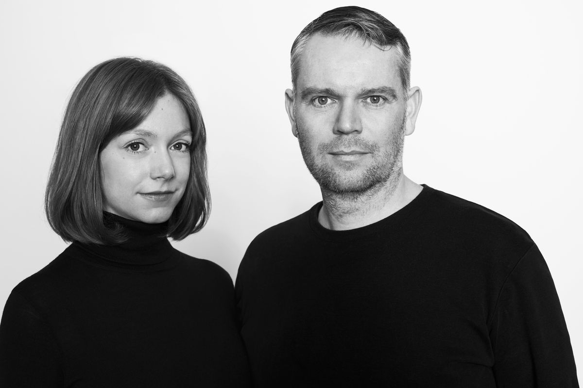 二人の人物。Coco Prange und Mike Raaijmakers