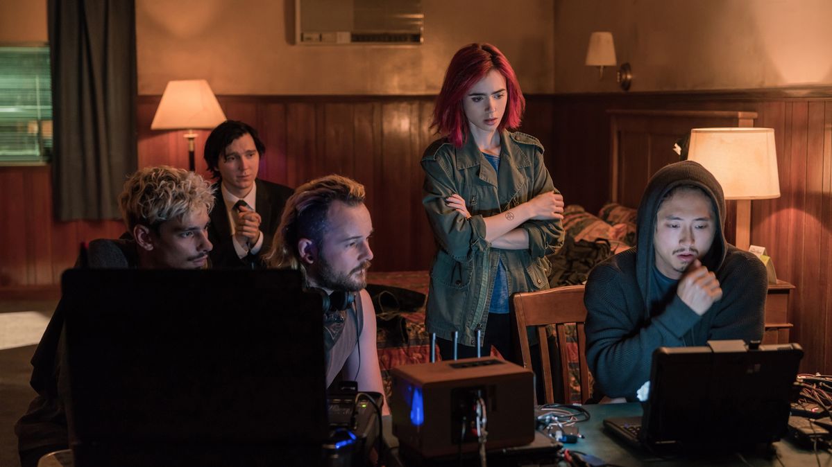 動物愛護団体「ALF」の面々